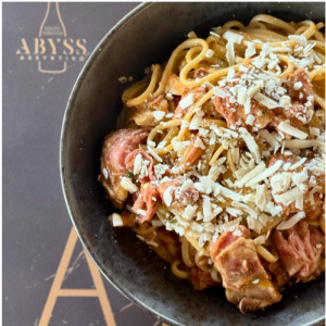 Κατσικομακαρονάδα