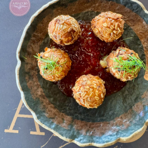 Γαλλικό κατσικίσιο τυρί