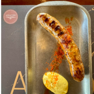 Λουκάνικο Ελληνικού μαύρου χοίρου ωρίμανσης,