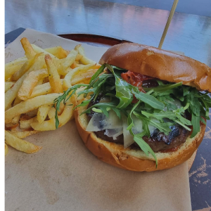 Βουβαλίσιo burger φάρμα Κερκίνης,